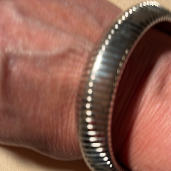 Silvertoned and purple with black bangle bracelets Lot of two - Picture 4 of 5